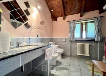 villa vendita grignasco bagno mansarda - Independent house via della madonna n 36, Grignasco - photo 24