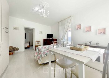 casa vendita soriso 1 soggiorno3 - Casa indipendente via per auzate 6, Soriso - foto 14