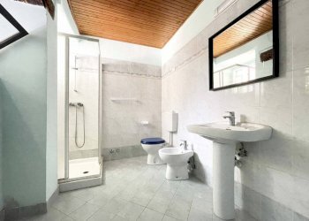 casa vendita soriso bagno - Casa indipendente via Dante 8, Soriso - foto 5