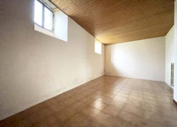 casa vendita soriso stanza10 - Casa indipendente via Dante 8, Soriso - foto 7