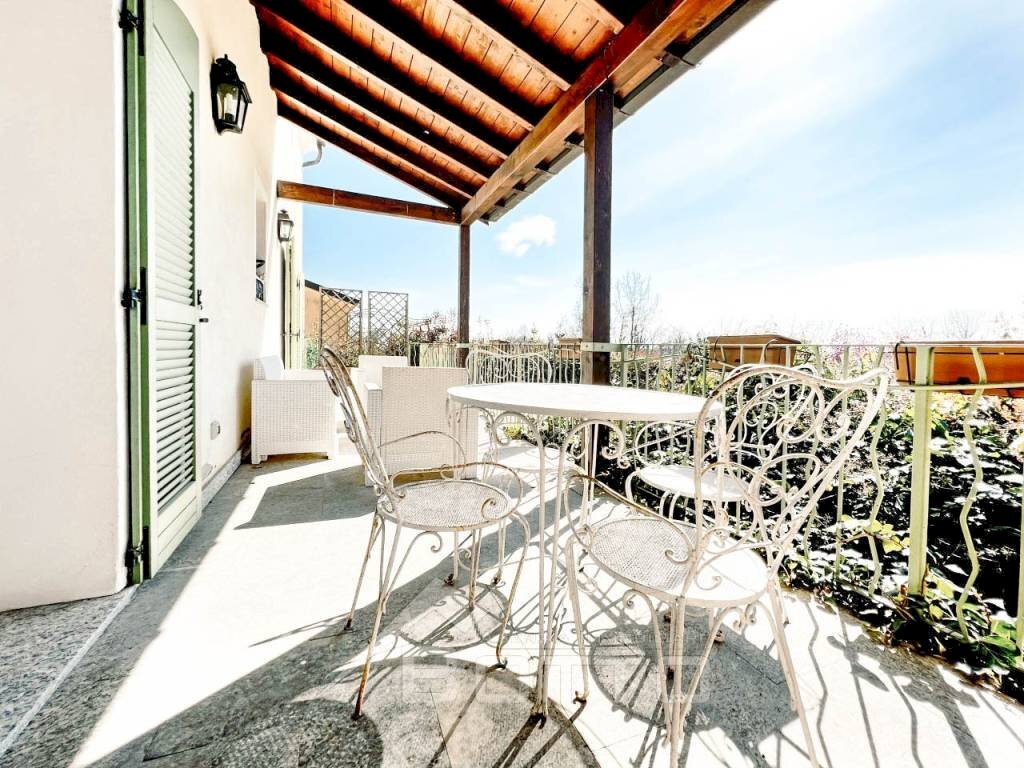 001  appartamento vendita bogogno terrazzo - Apartment via sant'isidoro 1, Bogogno - photo 2