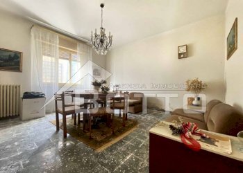 casa vendita gozzano soggiorno - Casa indipendente via XXV aprile 91, Gozzano - foto 5