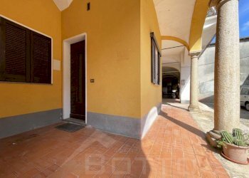 casa vendita gargallo esterno1 - Trilocale piazza san pietro 8, Gargallo - foto 13