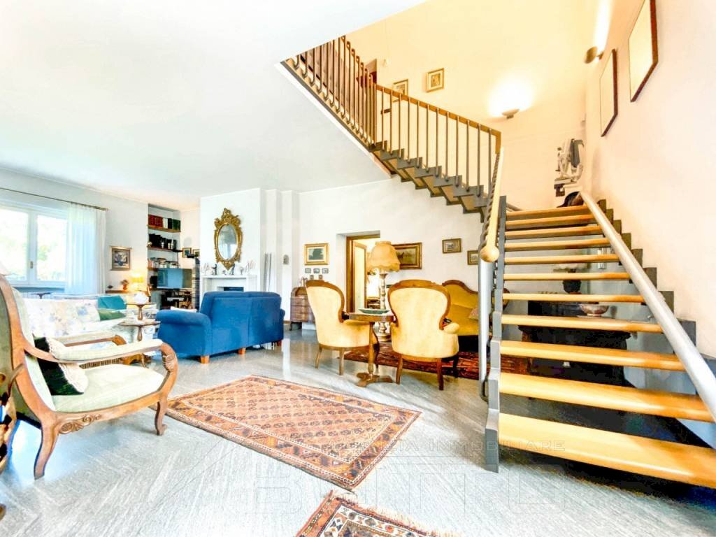 casa vendita suno soggiorno - Villa via Novara 9, Suno - foto 1