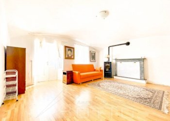 casa vendita suno soggiorno4 - Villa via Novara 9, Suno - foto 13