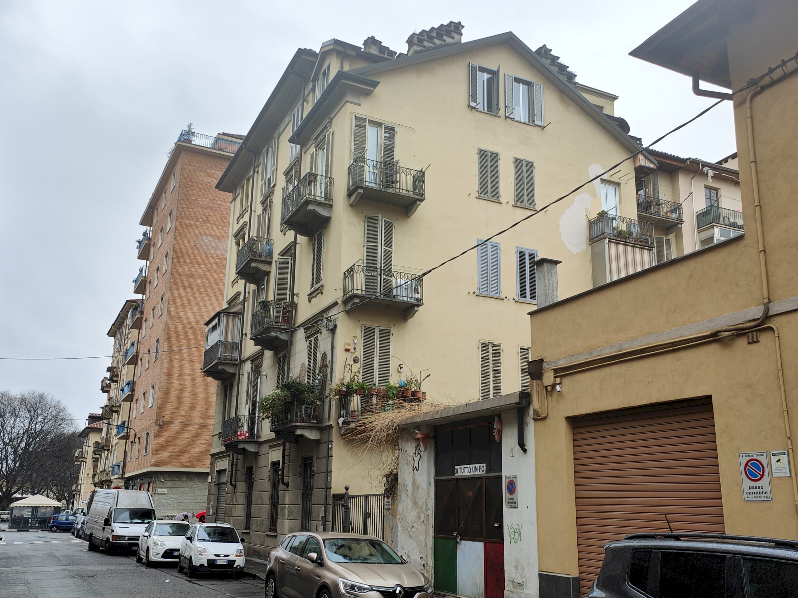 One-room apartment 34, Via Urbino, Torino (neighborhood Aurora) - photo 1