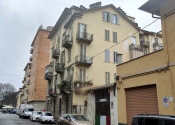 One-room apartment 34, Via Urbino, Torino (neighborhood Aurora) - photo 1