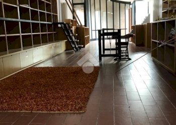 Shop negozio via zappata, Comacchio - photo 8