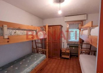 Camera.jpg - Three-room apartment Ventasso - photo 19