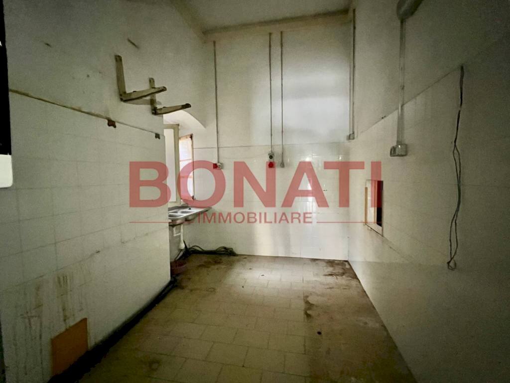 image-08-11-22-12-26.jpeg - Shop La Spezia - photo 2