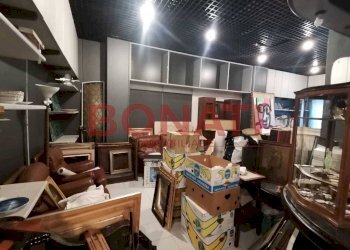 Interno non residenziale - Capannone La Spezia - foto 12