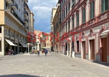 Zona - Capannone La Spezia - foto 2