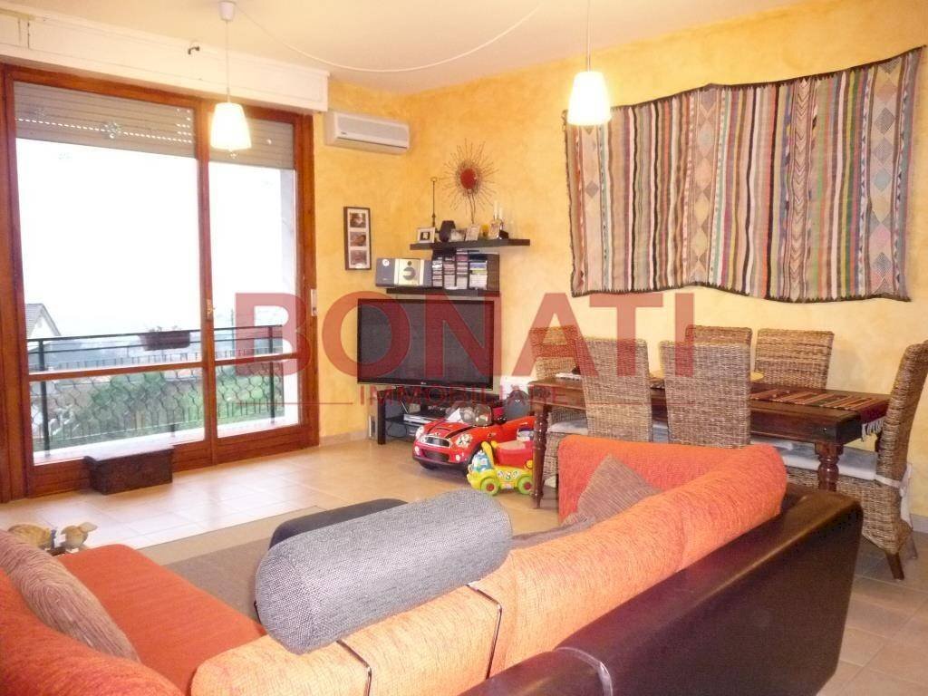 Salone - Four-room apartment Vezzano Ligure - photo 3