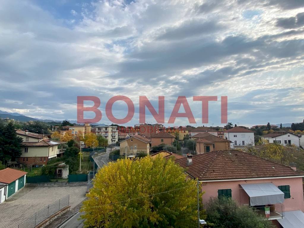 image-10-11-21-12-20-1.jpeg - Four-room apartment Sarzana - photo 2