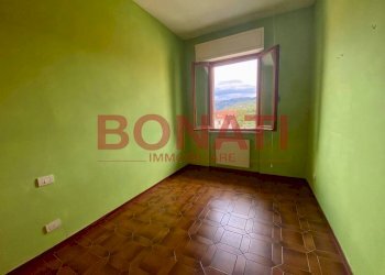 image-10-11-21-12-20-10.jpeg - Four-room apartment Sarzana - photo 6