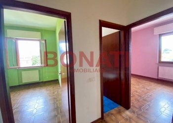 image-10-11-21-12-20-2.jpeg - Four-room apartment Sarzana - photo 7