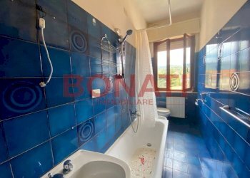 image-10-11-21-12-20-9.jpeg - Four-room apartment Sarzana - photo 8