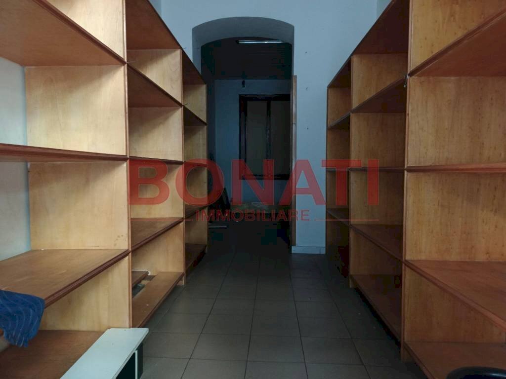 IMG_20220222_085231.jpg - Shop La Spezia - photo 2