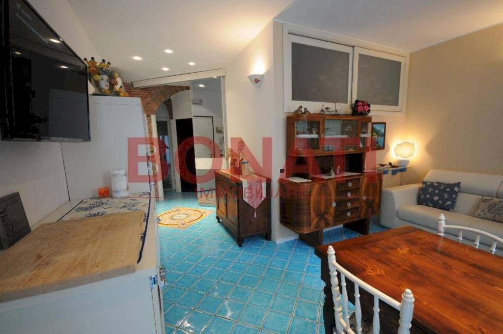 Salone - Four-room apartment Riomaggiore - photo 1