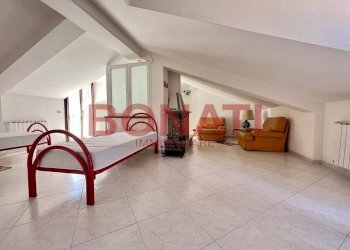 Salone - Attic Santo Stefano di Magra - photo 8