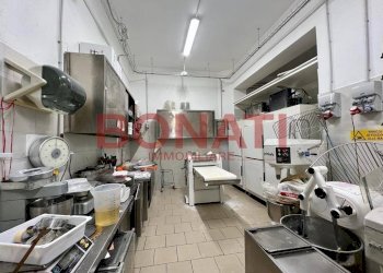 IMG-20230605-WA0030.jpg - Negozio via Napoli, 27, La Spezia - foto 1