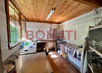 image-01-06-22-11-37-13.jpeg - Negozio Ventasso - foto 21