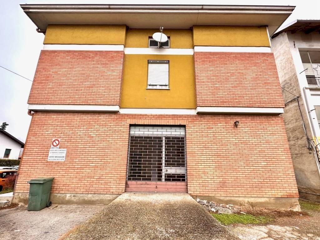 INGRESSO SECONDARIO - Shop via Provinciale, 12, Mongrando - photo 3