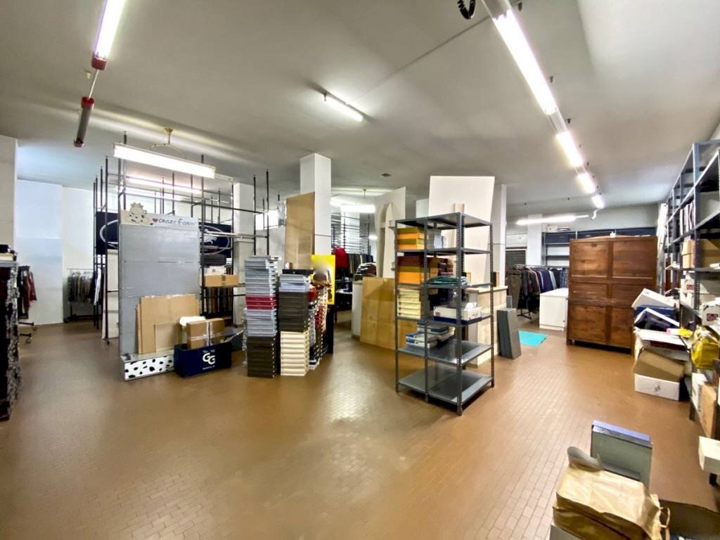 NEGOZIO - Negozio via Alessandro Roccavilla, 2, Biella - foto 3