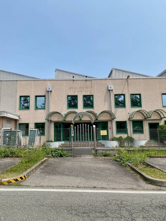 FACCIATA - Capannone Frazione Fila, 34, Valdilana - foto 2