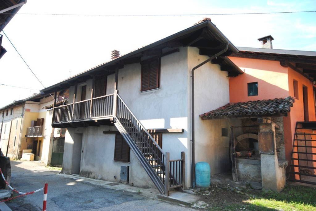 FACCIATA - Villa Casale Roletto, Zubiena - photo 1