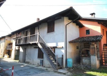 FACCIATA - Villa Casale Roletto, Zubiena - photo 1