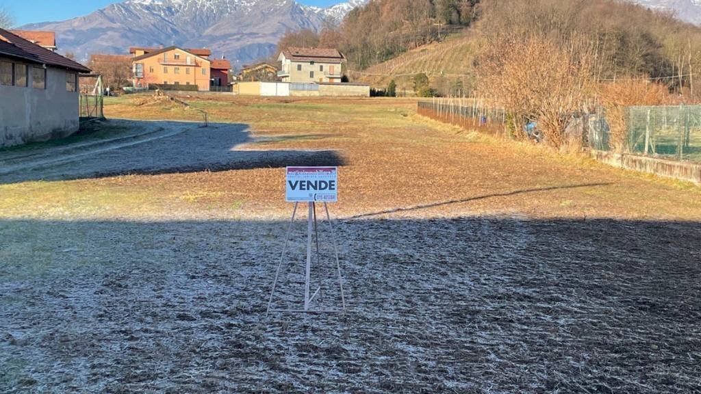 TERRENO - Terreno agricolo via Conte Augusto Avogadro, 9, Vigliano Biellese - foto 2