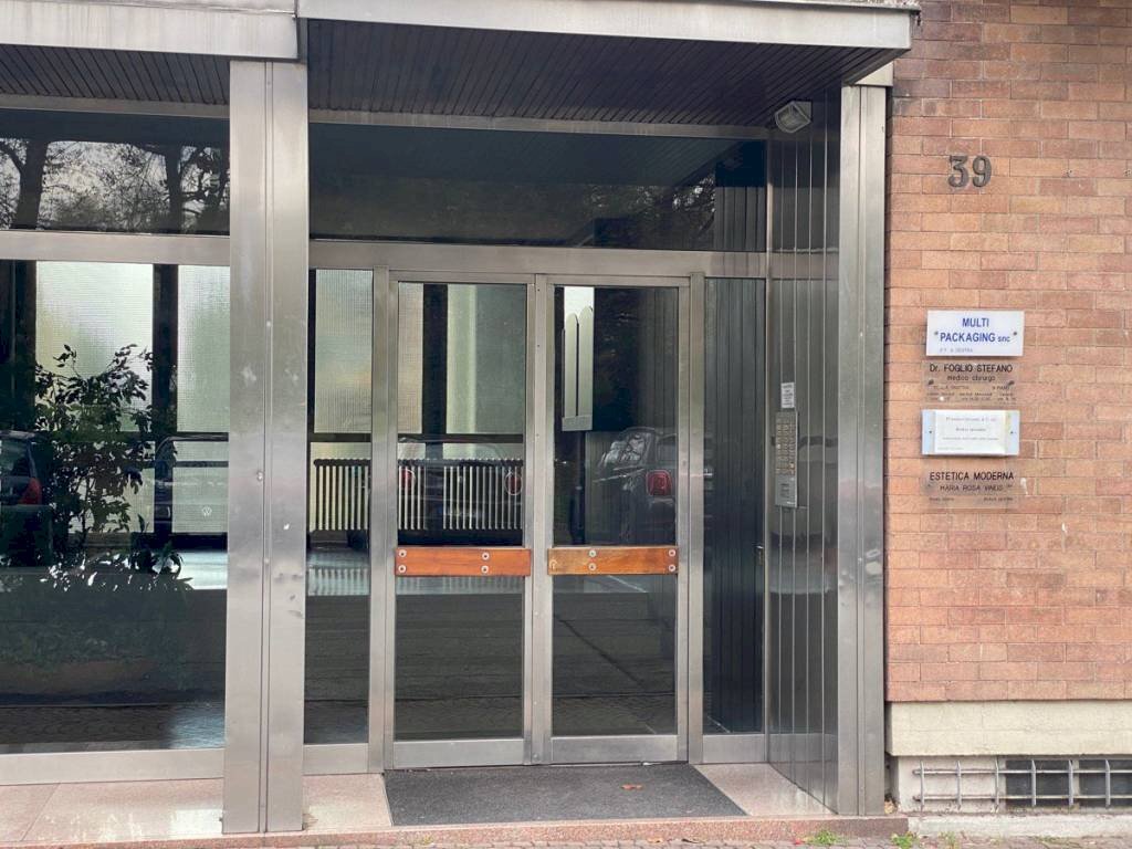 INGRESSO - Ufficio via Lorenzo Delleani, 39, Biella - foto 2