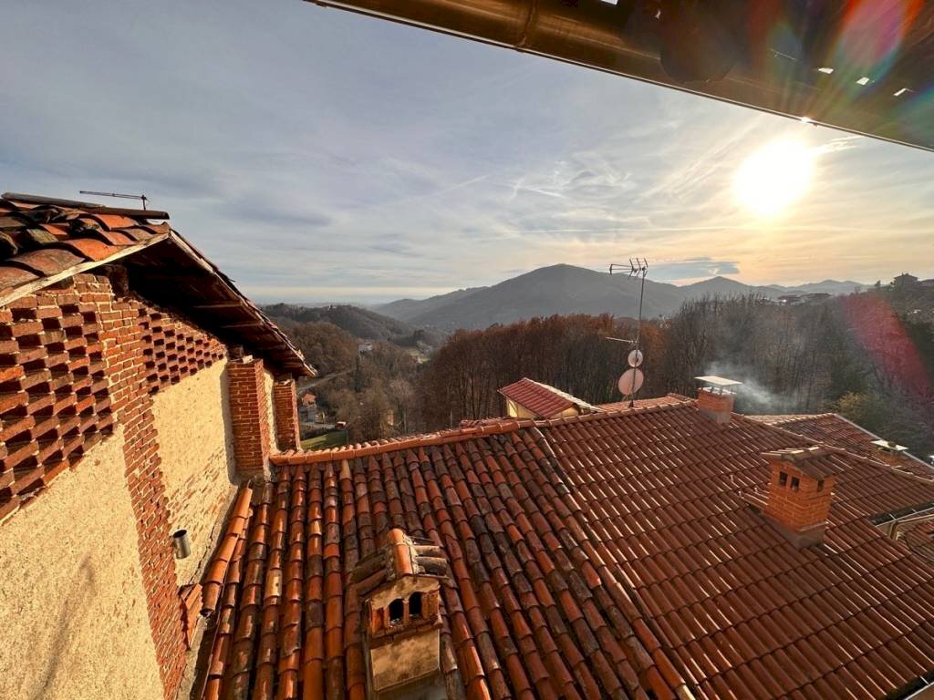 PANORAMA - Villa a Schiera Borgata Frieri, 19, Valdilana - foto 2