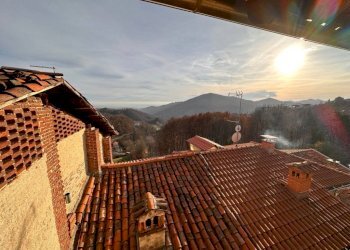 PANORAMA - Villa a Schiera Borgata Frieri, 19, Valdilana - foto 2