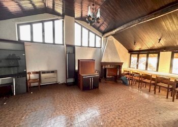 SALA - Villa a Schiera Borgata Frieri, 19, Valdilana - foto 6