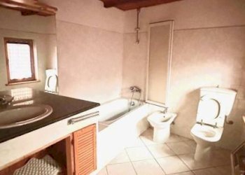 BAGNO - Villa a Schiera Borgata Frieri, 19, Valdilana - foto 27
