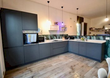 CUCINA - Quadrilocale via Santuario di Oropa, 137, Biella - foto 3