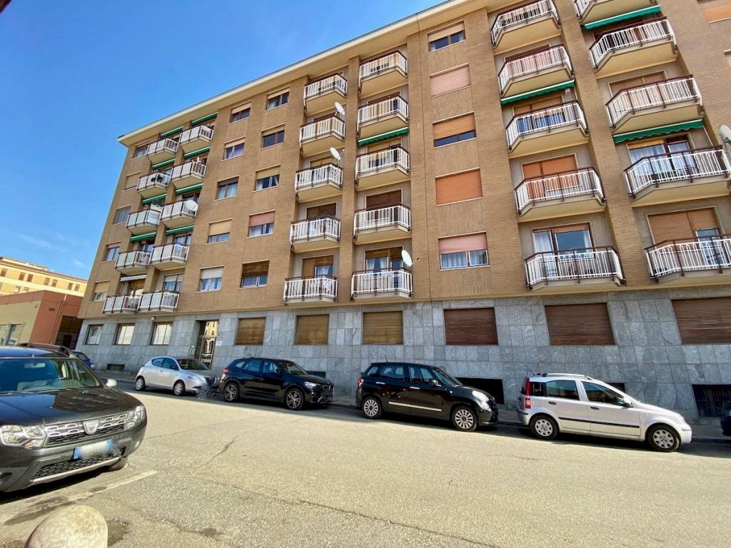 FACCIATA - Office via Trieste, 9, Biella - photo 1