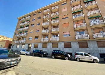 FACCIATA - Ufficio via Trieste, 9, Biella - foto 1