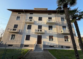 Facciata - Four-room apartment via Biella, 7, Candelo - photo 4