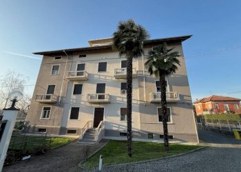 Facciata - Four-room apartment via Biella, 7, Candelo - photo 6
