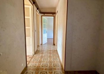 Corridoio - Four-room apartment via Biella, 7, Candelo - photo 12