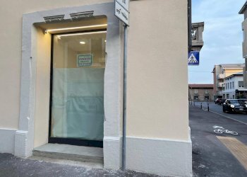 Zona - Shop via Andrea Moretti, Bergamo - photo 46