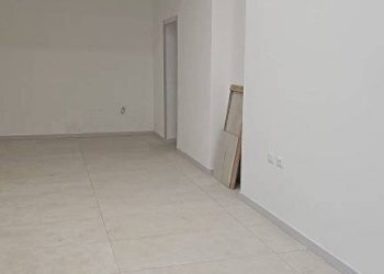 Stanza non arredata - Ufficio via Andrea Moretti, Bergamo - foto 44