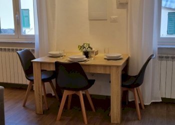 1.2 sala.jpg - Appartamento VICO TRAÙ 7, Genova - foto 8