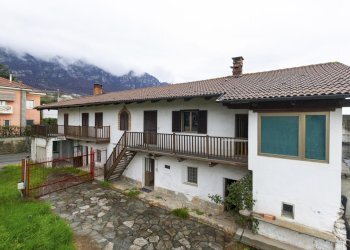 Casa indipendente Via Roma, 166, Envie - foto 1