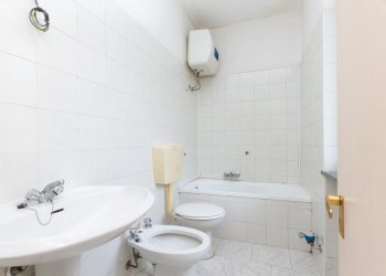 Casa indipendente Via Roma, 166, Envie - foto 6