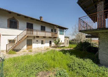 Casa indipendente Via Roma, 166, Envie - foto 1