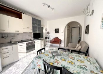 Bilocale Via Cianastri, Borghetto Santo Spirito - foto 2